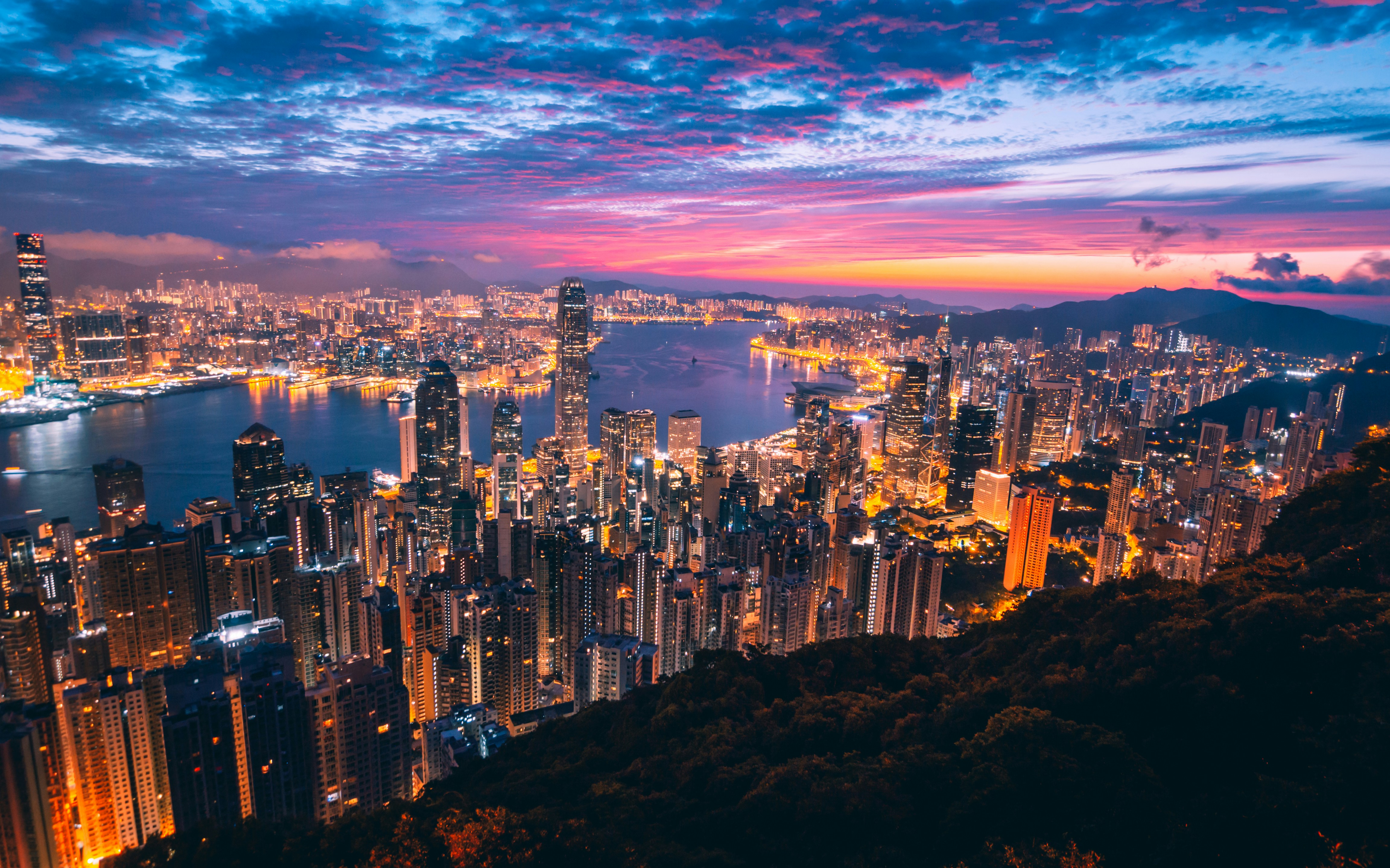Hong Kong Skyline Global HQ